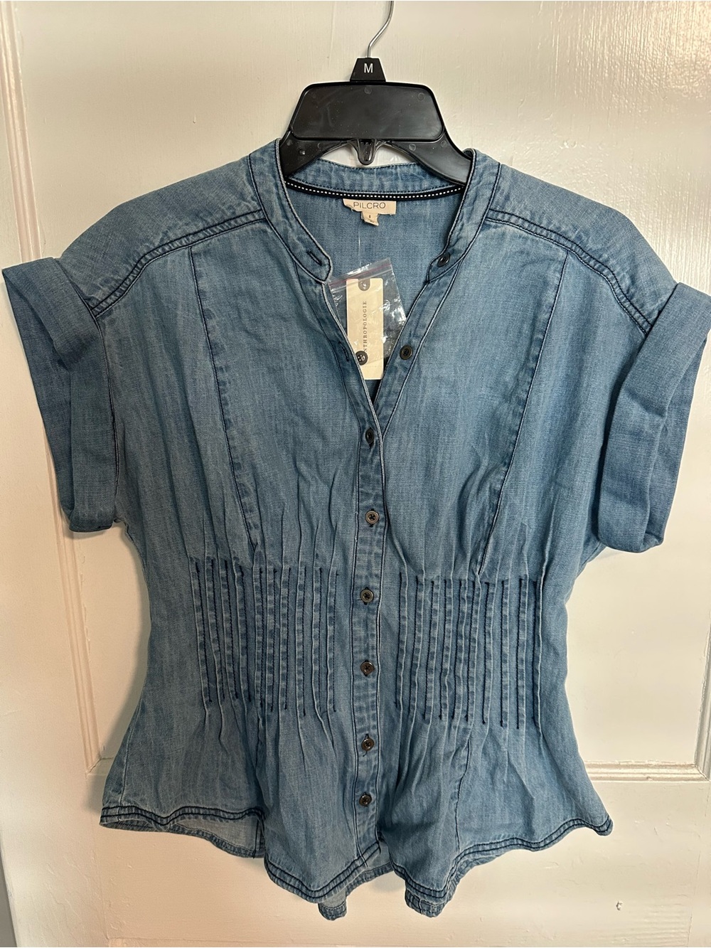 NWT The Linden Denim Pleated Waisted Blouse by Pilcro Size Small - Picture 5 of 8